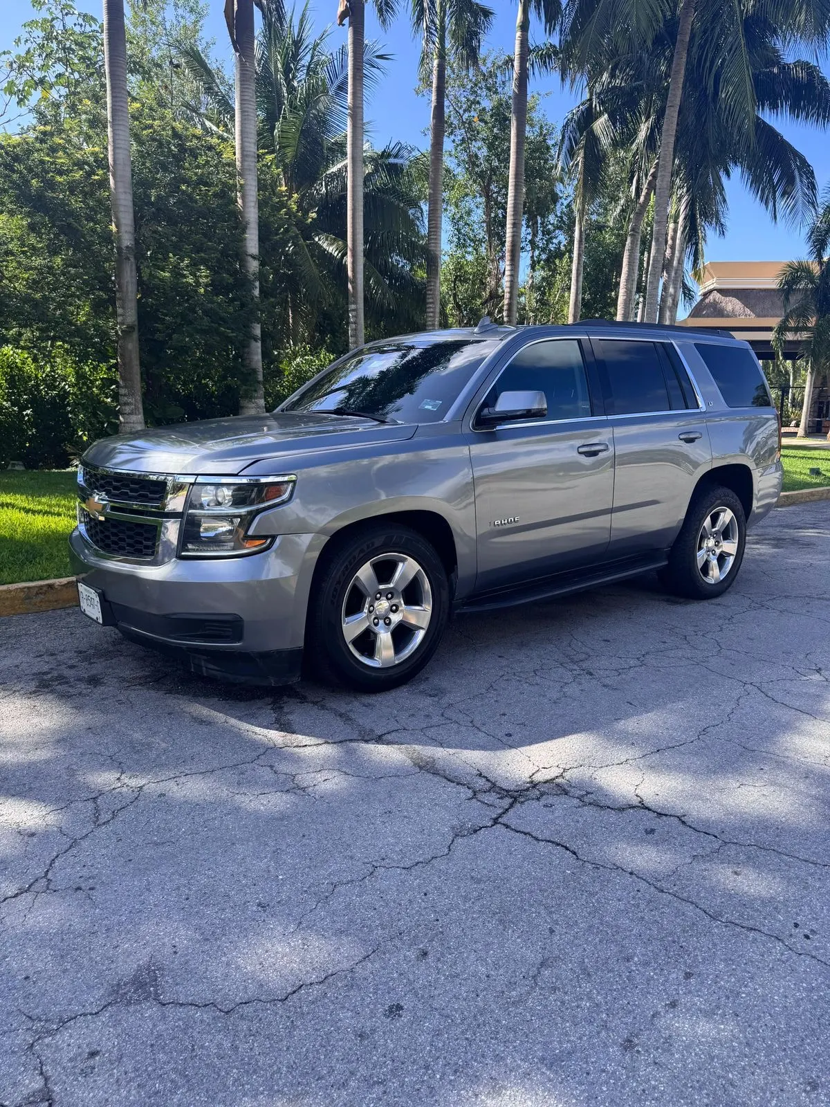 Luxury car with driver, Tulum